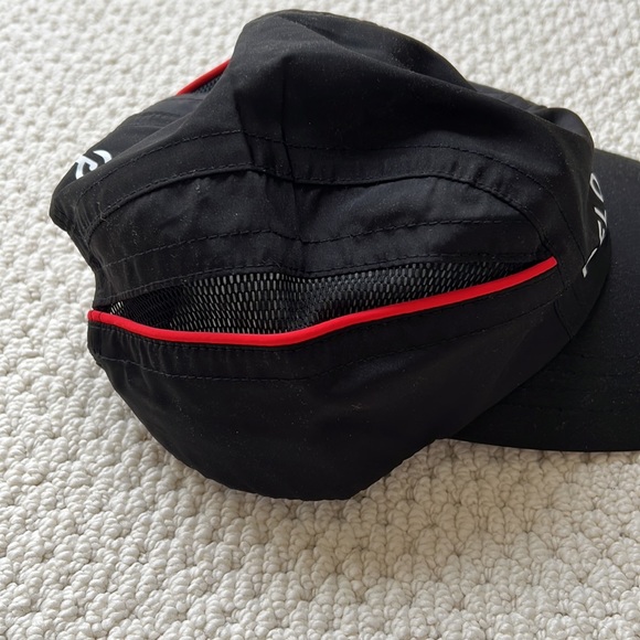 NWOT Peloton cycling hat! - Picture 2 of 4
